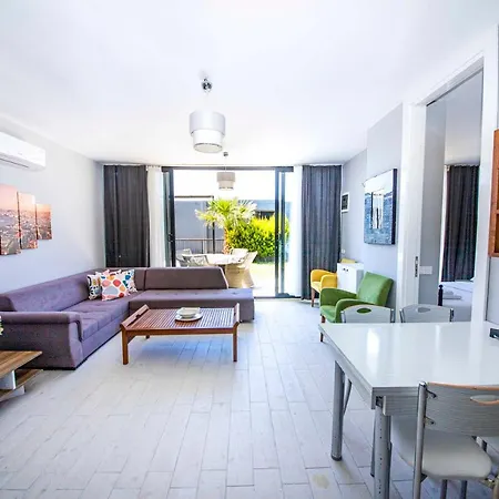 Ravishing Secluded With Shared Pool And Garden In Milas Bodrum *