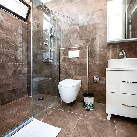 Ravishing Secluded With Shared Pool And Garden In Milas Bodrum Villa