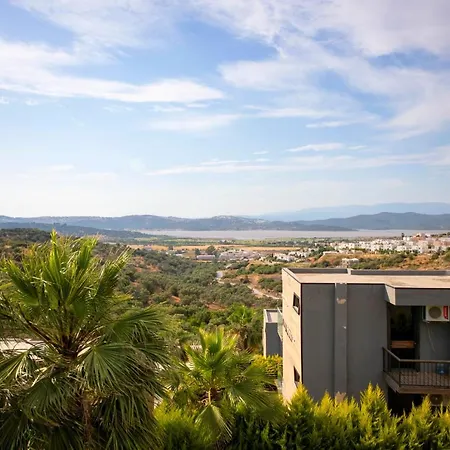 Ravishing Secluded With Shared Pool And Garden In Milas Bodrum *