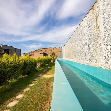 Ravishing Secluded With Shared Pool And Garden In Milas Bodrum Villa Meselik